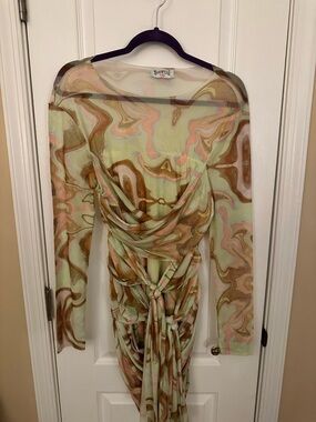 Green Marble-Print Long Sleeve Draped Dress